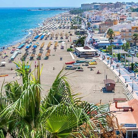Semi-Detached Adosado Con Encanto -130 M2 - Wifi 600 Mb - Piscina Comunitaria - Patio Privado Torremolinos Eksteriør billede